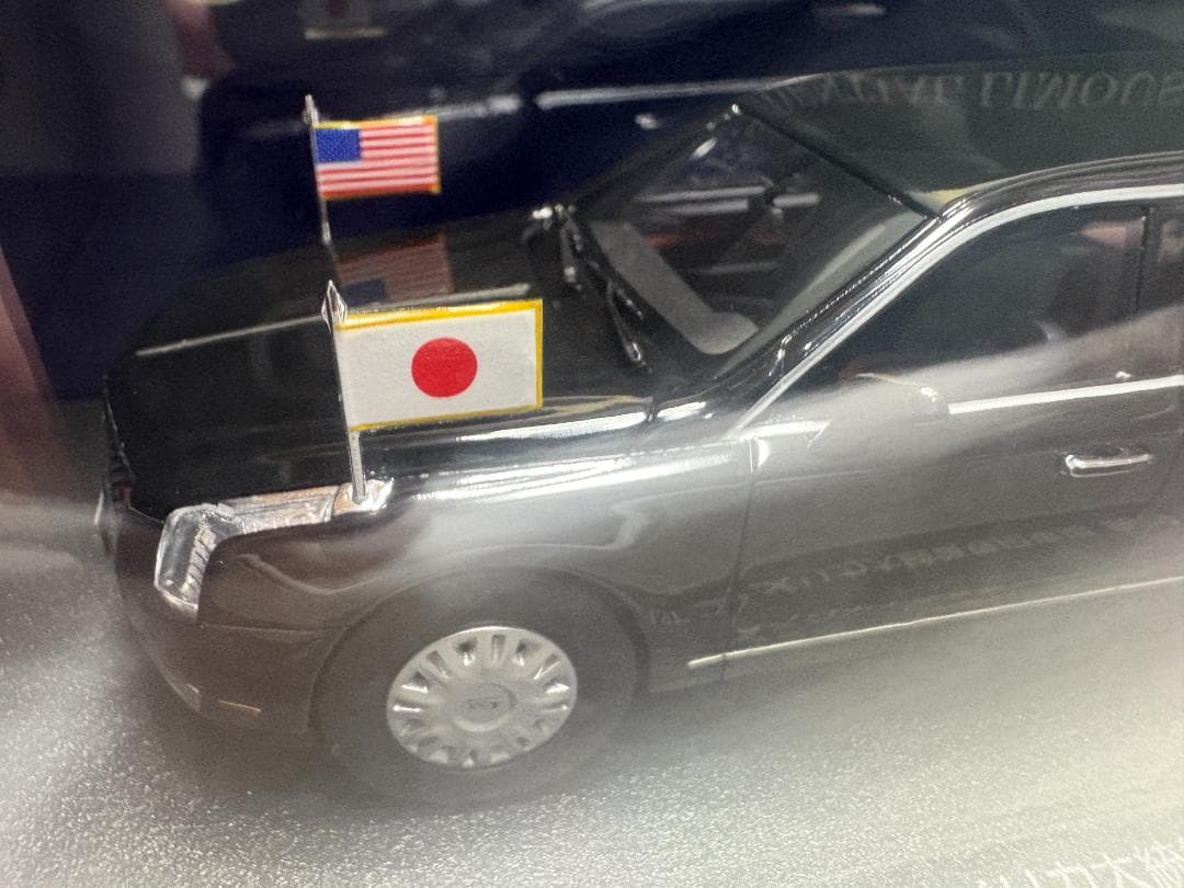 1/43 キャデラック One THE BEAST アメリカ大統領専用車