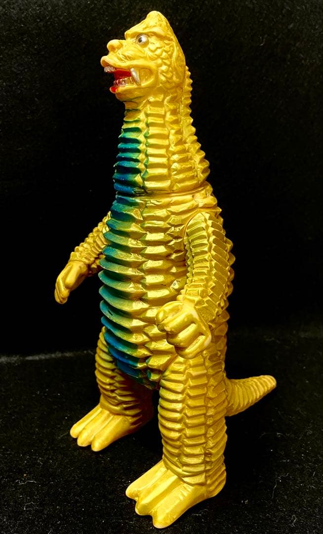 ブルマァク　レッドキング　1989年　ウルトラマン25周年記念　クリーム成型