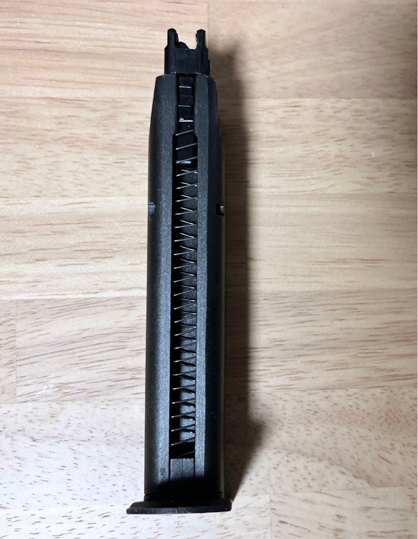 東京マルイ SIG SAUER P226 RAIL ガスガン ガスブロ