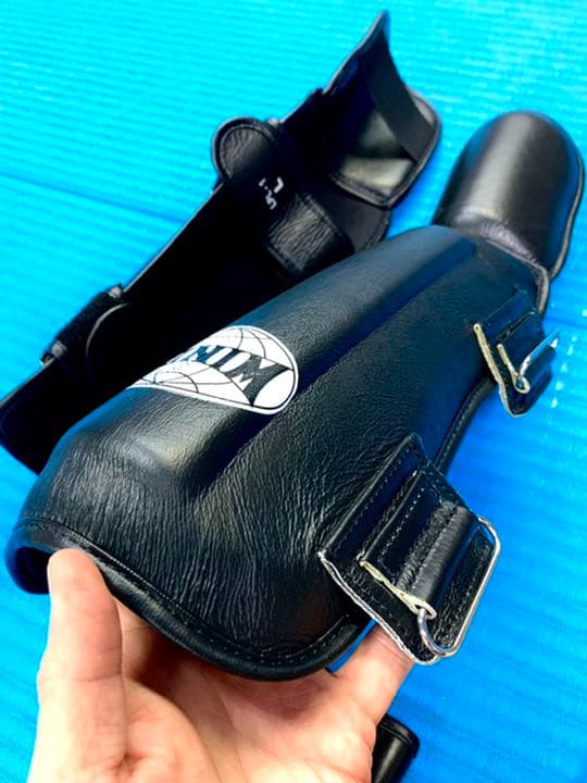 Windy レガース LPL 本革 本格的 ウィンディ キックボクシング