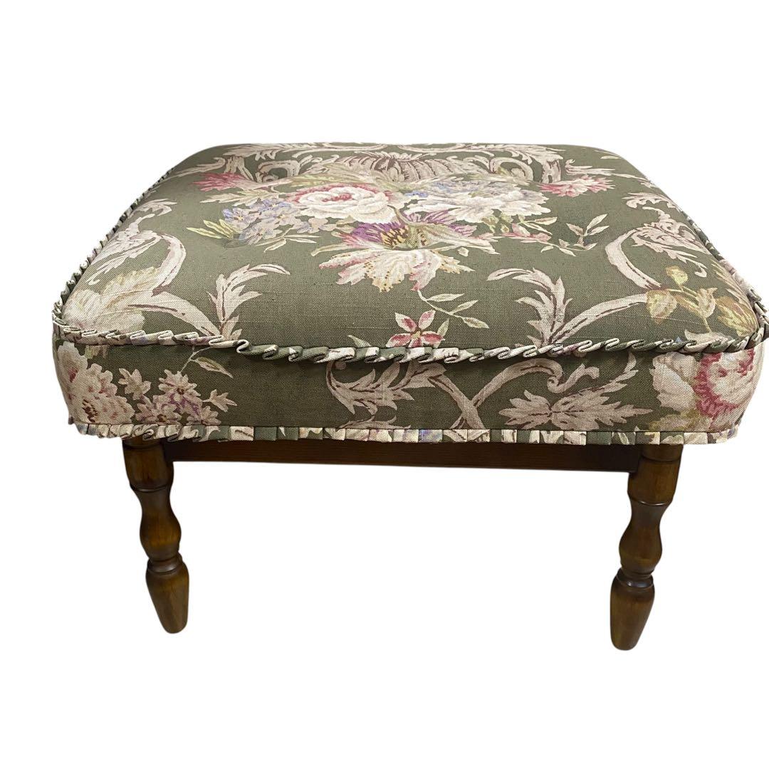 【現状品】カリモク コロニアル オットマン 花柄