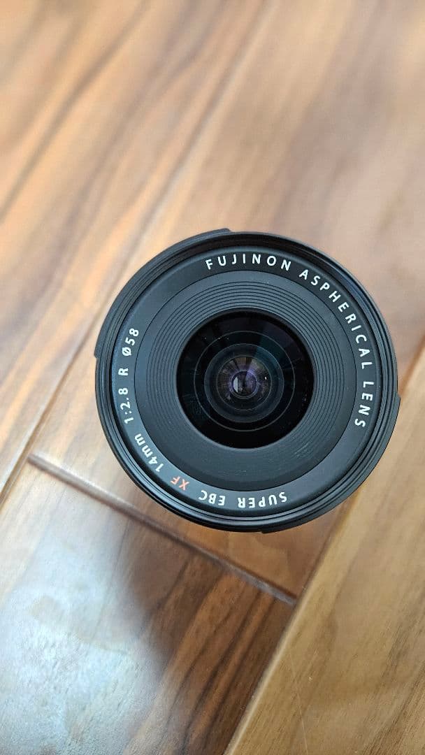 FUJIFILM 単焦点超広角レンズXF 14mmF2.8R