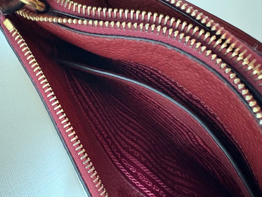 美品‼️PRADA プラダ ショルダーバッグ ヴィッテロ ギャランティーカード付き