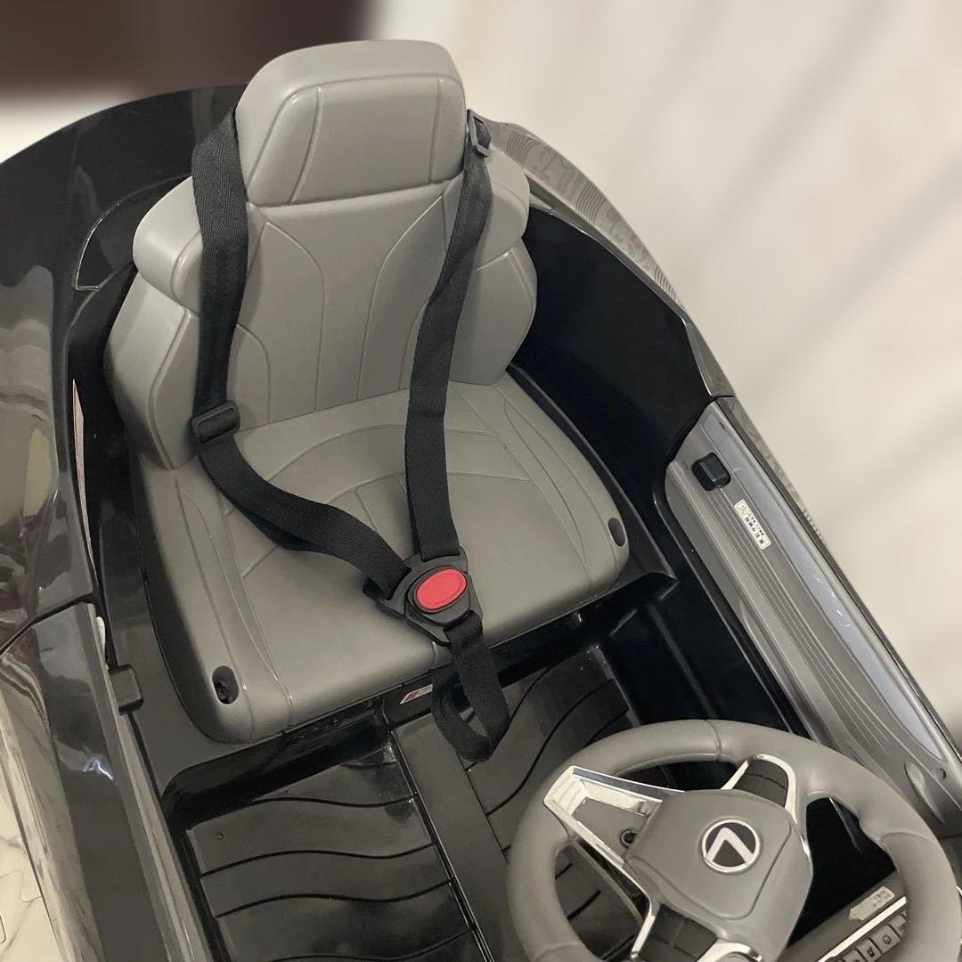 良品　乗用ラジコン レクサス（LEXUS）LC500 電動ラジコン　ウェディング