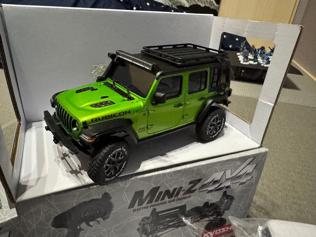 京商 ミニッツ4×4 jeep ラングラー ルビコン グリーン ボディ+2個付き