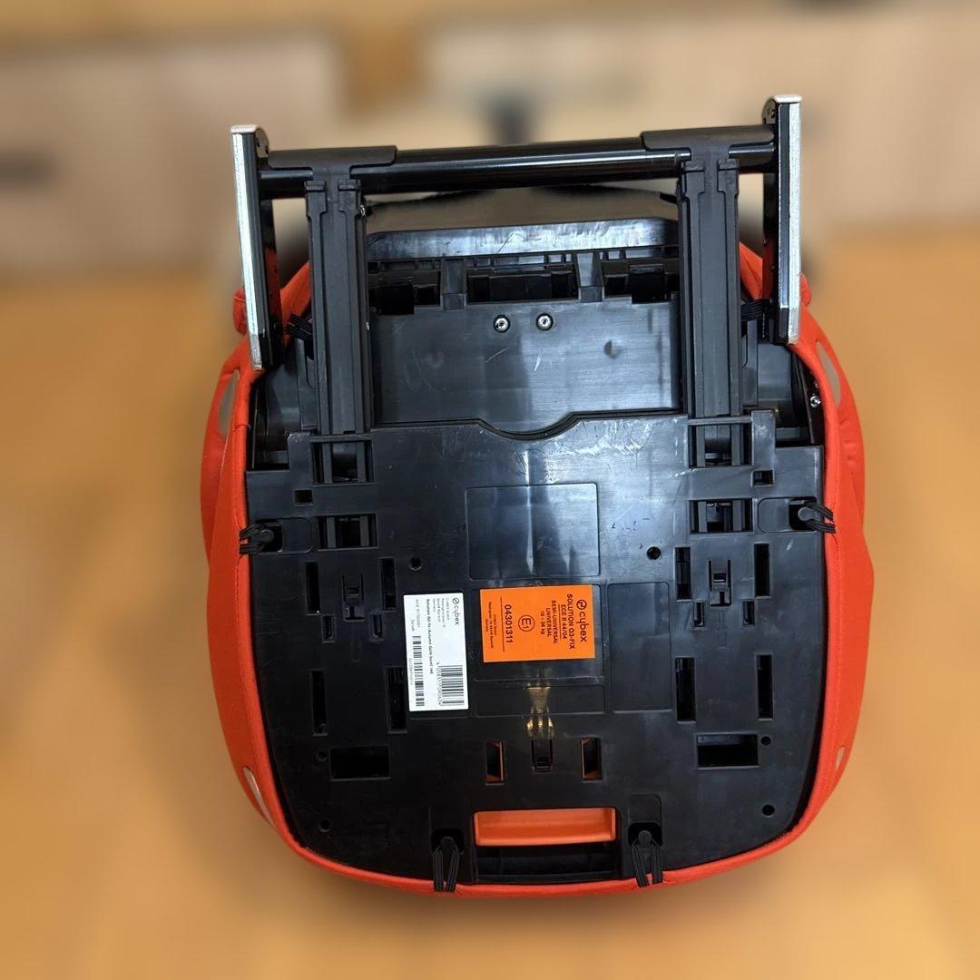 cybex ジュニアシート　SOLUTION Q2-FIX 期間限定値下げ中