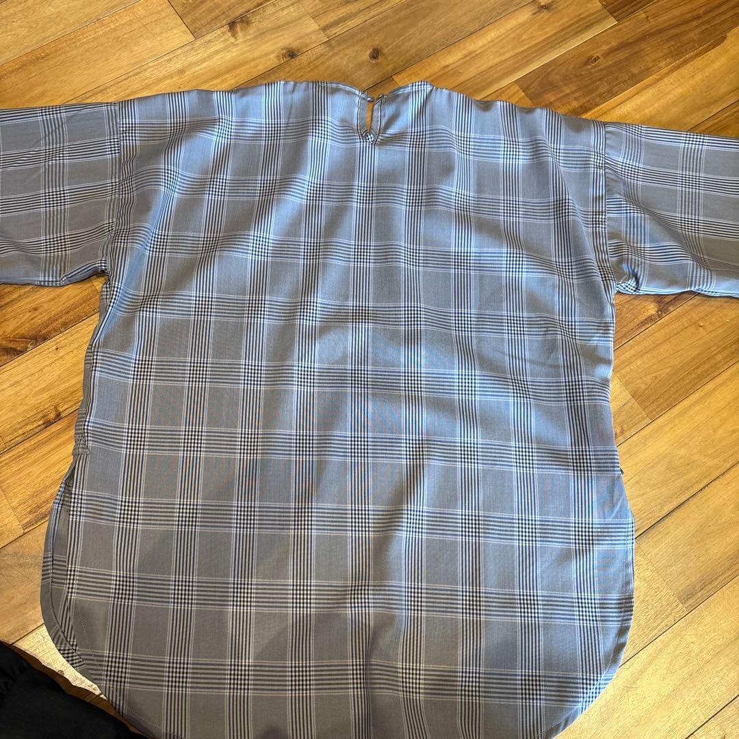 iroiro プルオーバーとサルエルパンツのセットです