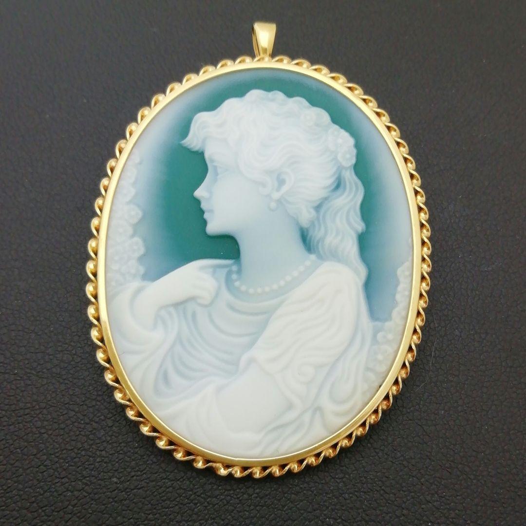 K18　✨美人メノウカメオ✨　ブローチ時々ペンダントトップ　グリーンメノウカメオ