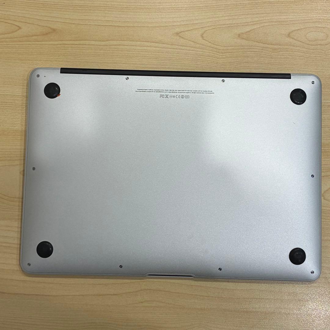 MacBook Air 13インチ 2012 初期化済み