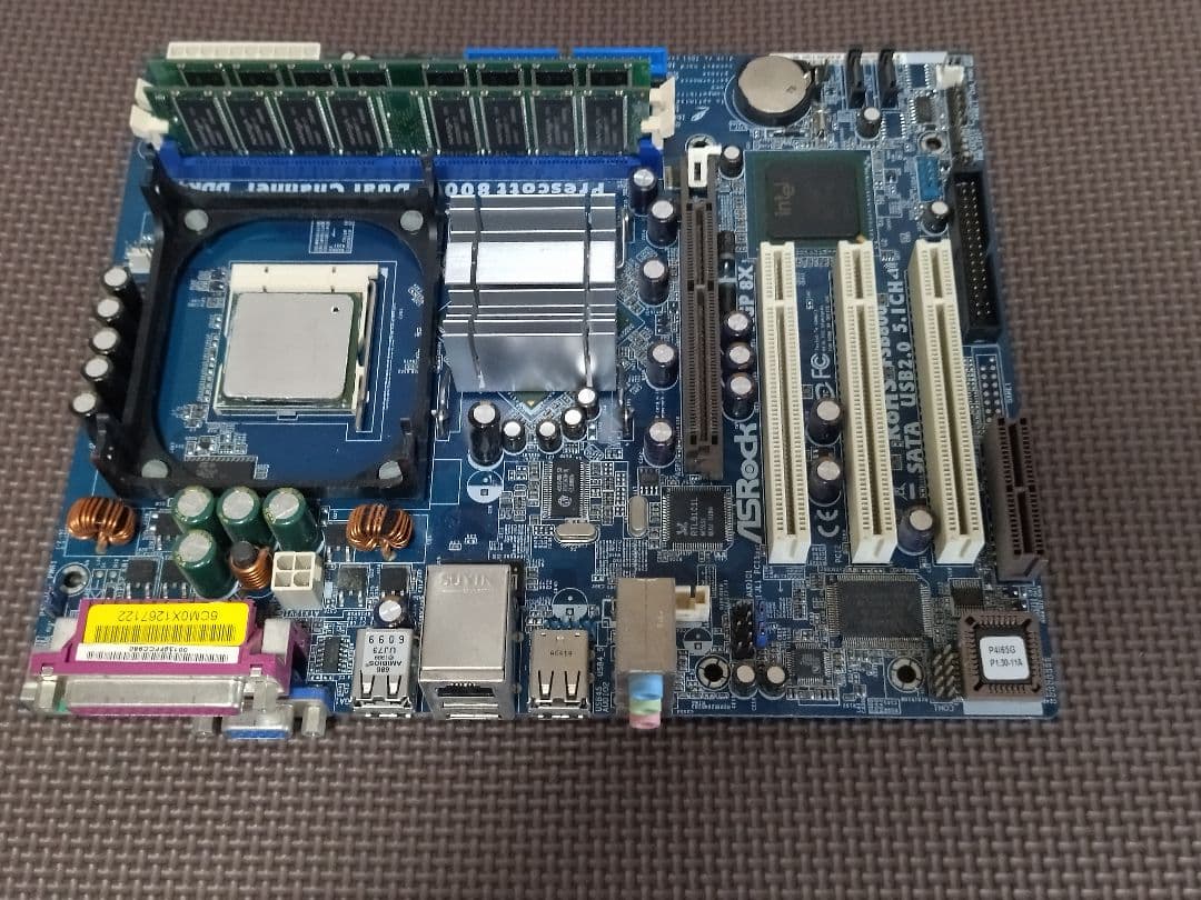 ASRock P4i65G マザーボード　pentium2.4ghz メモリ付き