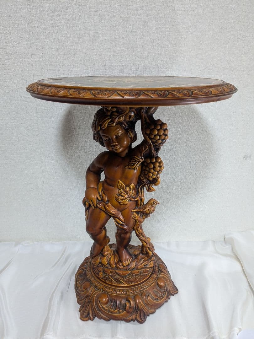 サイドテーブル 丸テーブル 木製 彫刻 天使