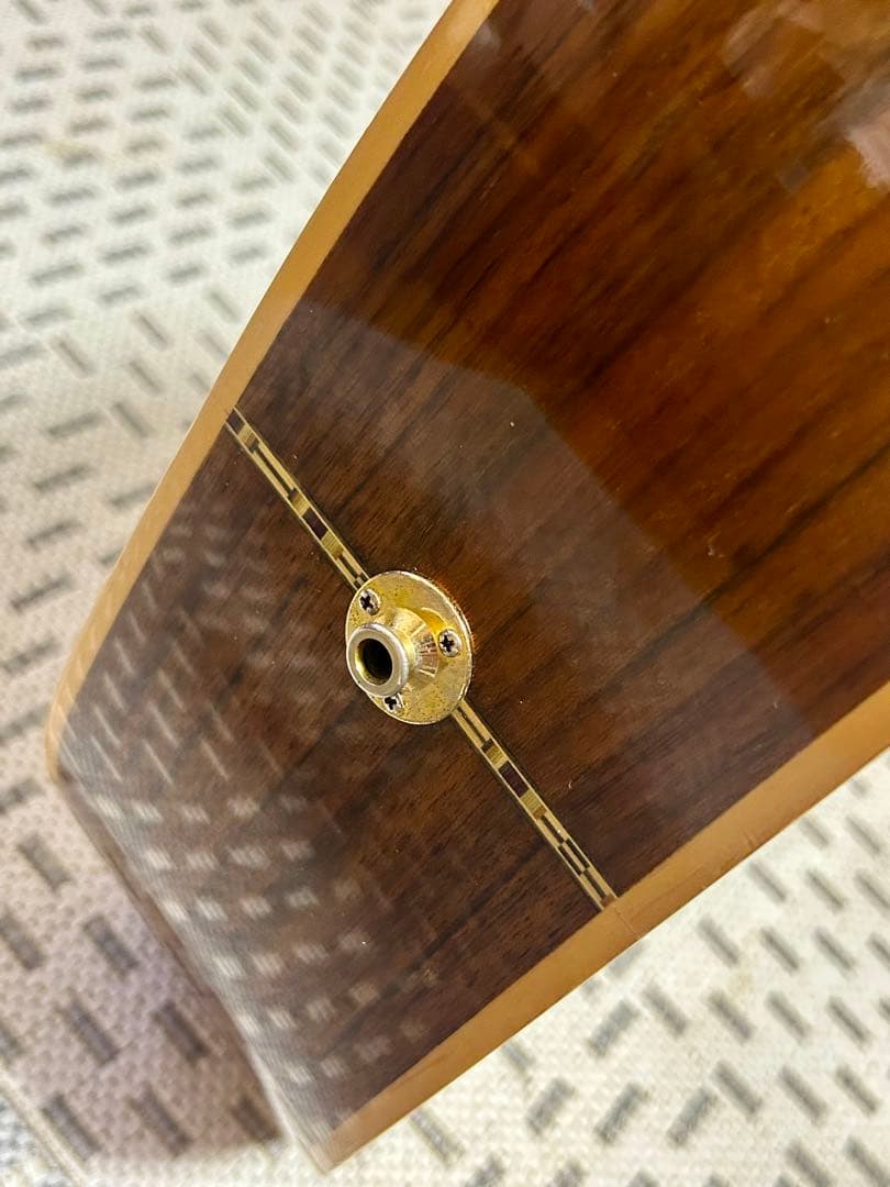 GREG BENNETT design SAMICHエレアコ(OM-15CE)