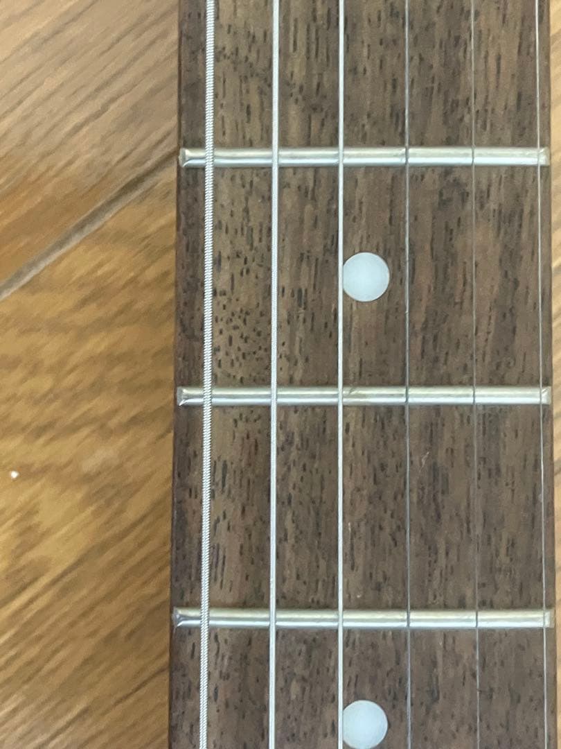 Squier Stratocaster ホワイト　ケース付き