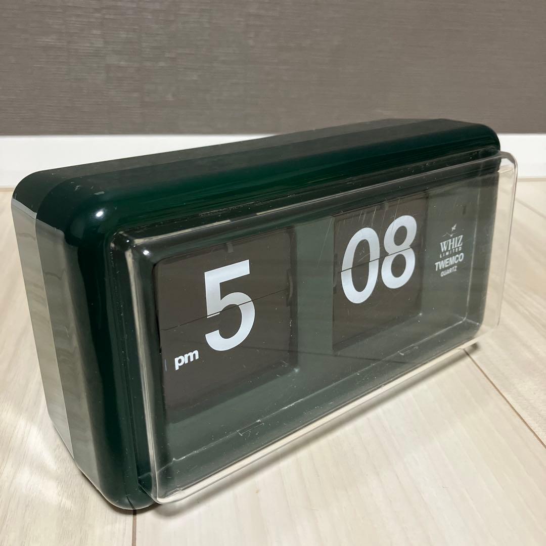 TWEMCO（トゥエンコ）/ 「whiz」デジタルパタパタ置時計 ダークグリーン