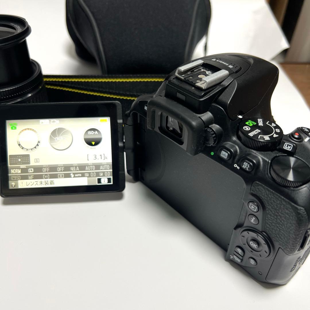 【一眼レフカメラ】Nikon D5600 18-55 VR kit
