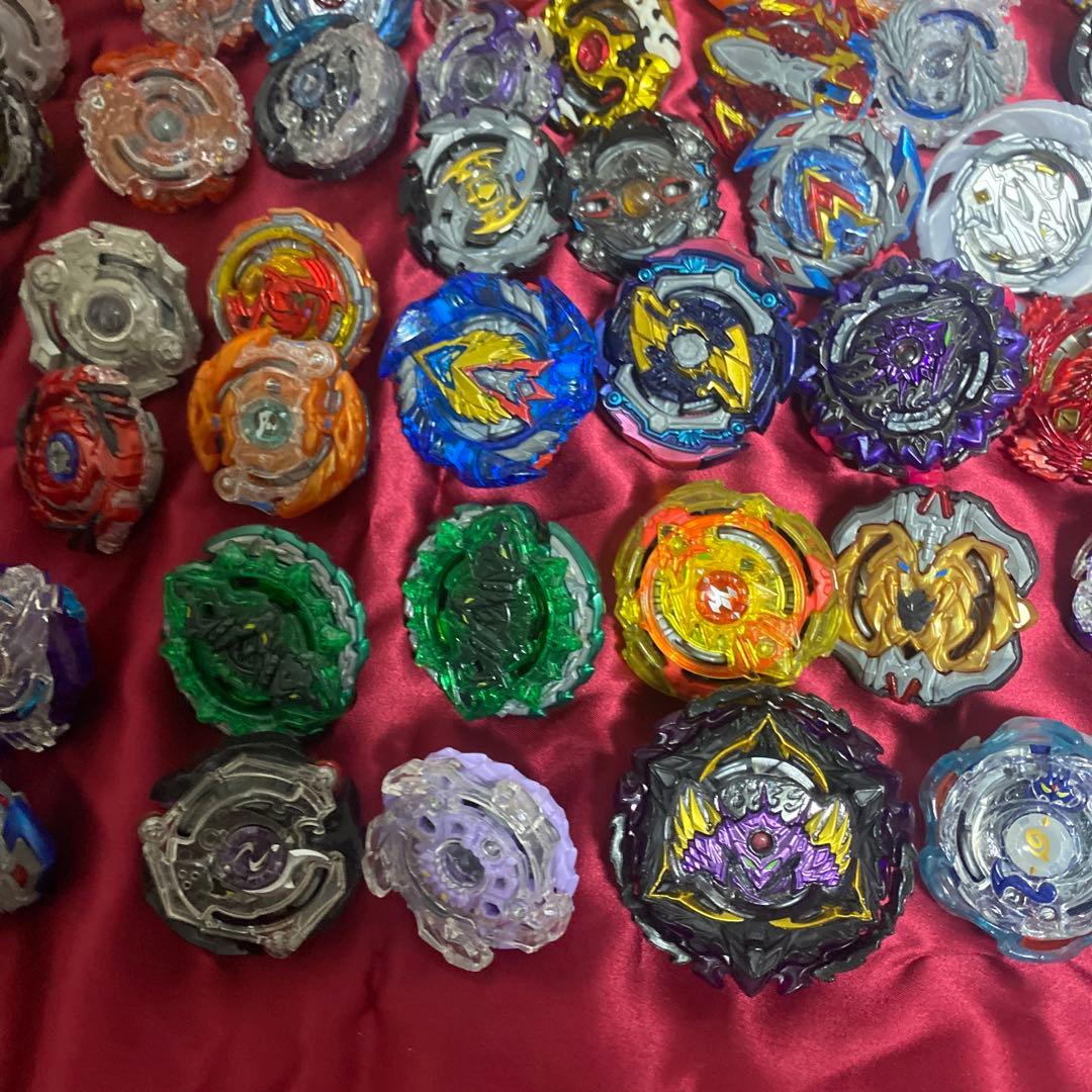 ベイブレードバースト　まとめ売り　45個　おまけあり