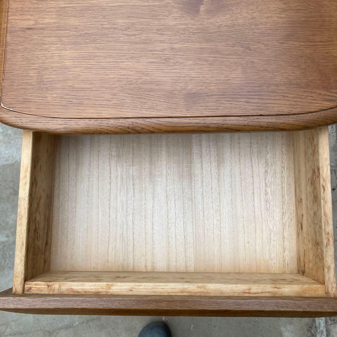 ユ*ー様 小さめの木製チェスト 6段 引き出し 高さ83cm 幅42cm 奥行き