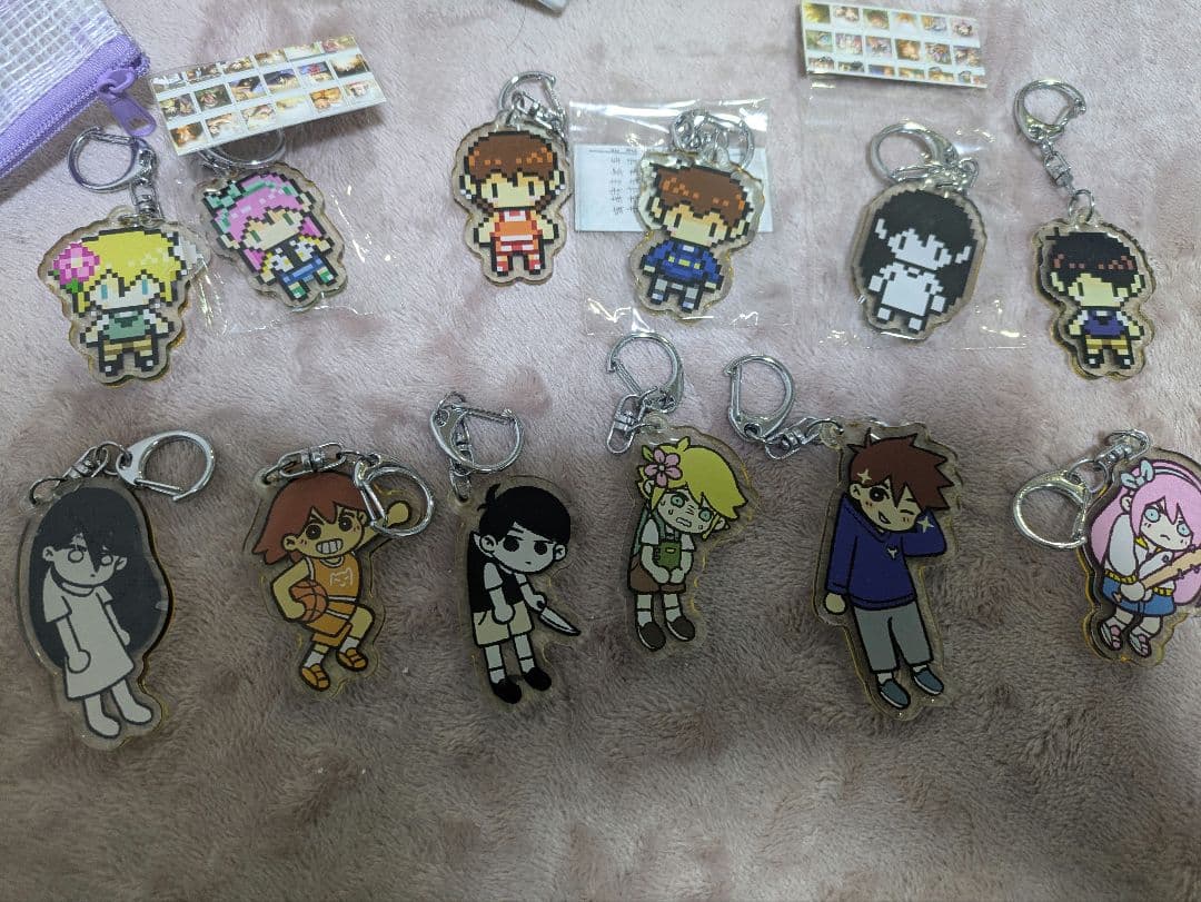 OMORIアクリルキーホルダー　リバーシブル