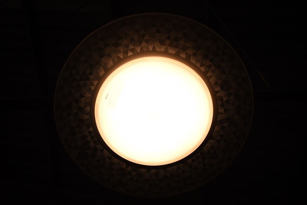 EHK43 展示品 パナソニック LEDシーリングライト ～12畳用 HH-CD