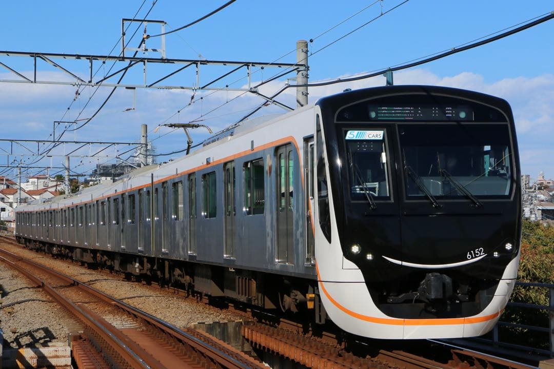 レンズ(ズーム) Canon EF24-70mm F4L IS USM