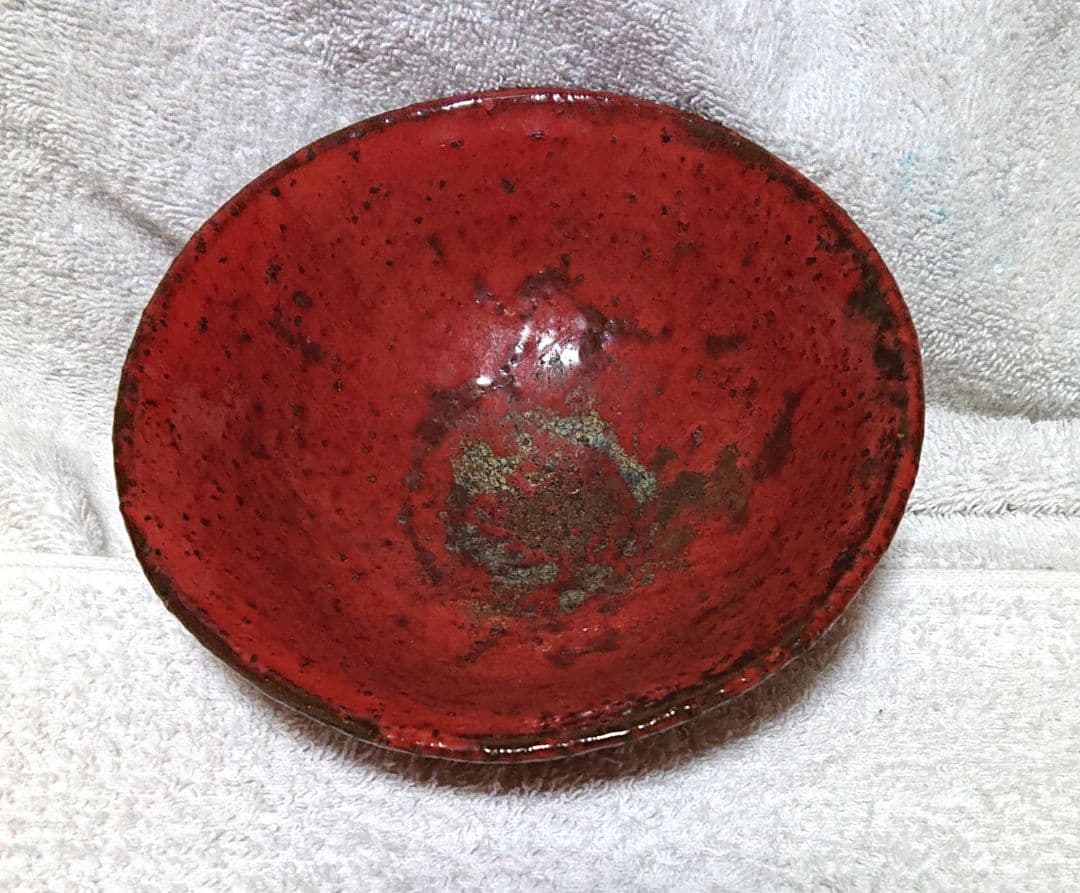 寿門作珊瑚釉茶碗木箱付き A418