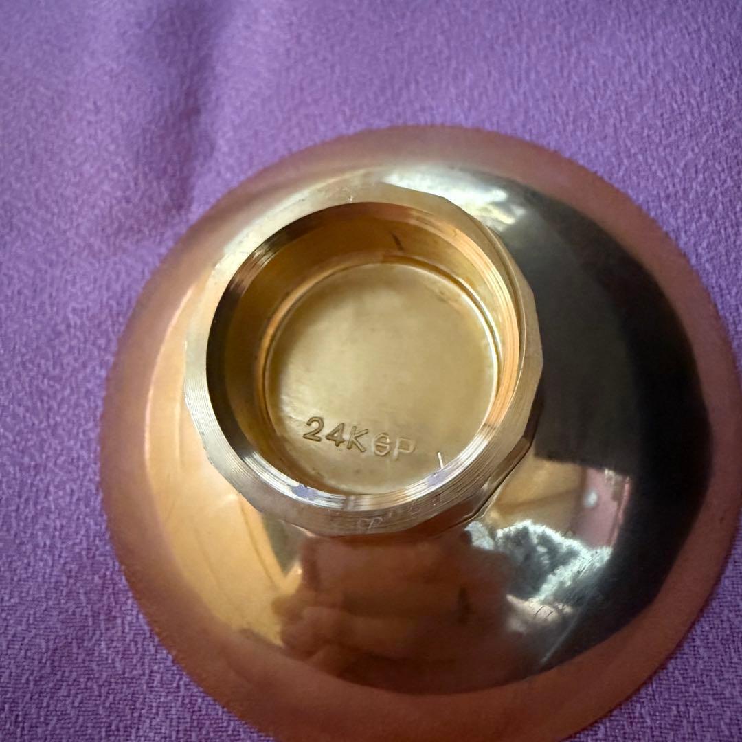 金色の金属製皿 寿の刻印