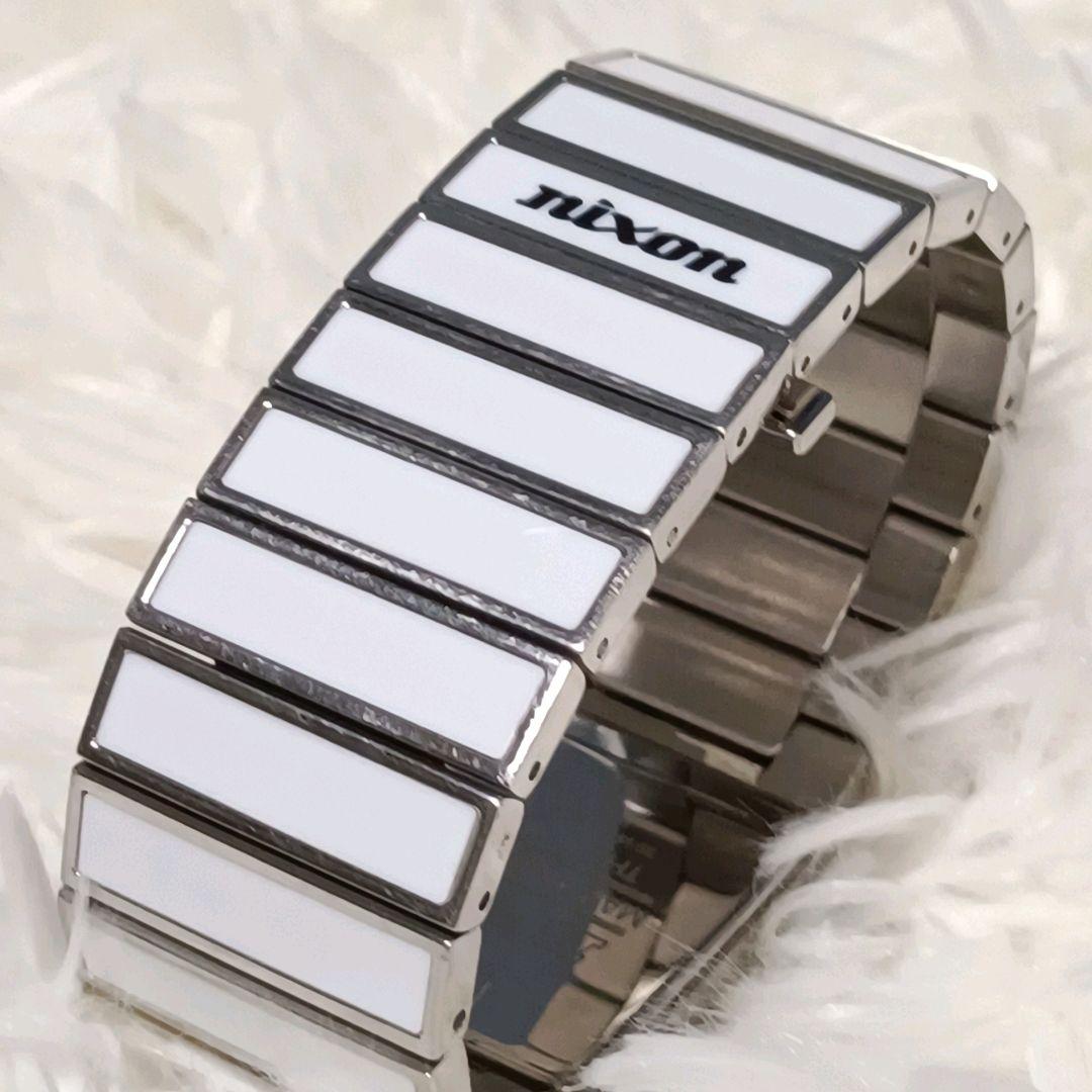 【希少】NIXON MAX AND RELAX THE CHALET WHITE