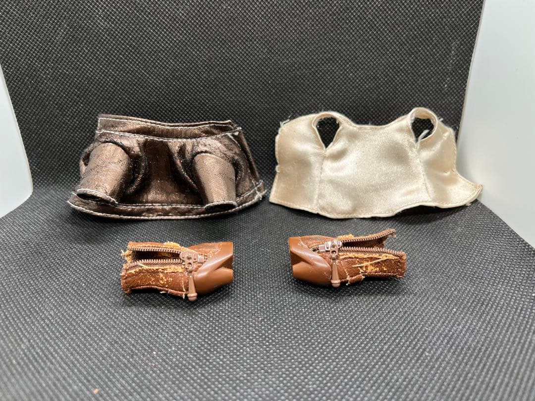 ハローキティ　ドレスアップコレクション　日焼け　ガングロ　ギャル　レトロ