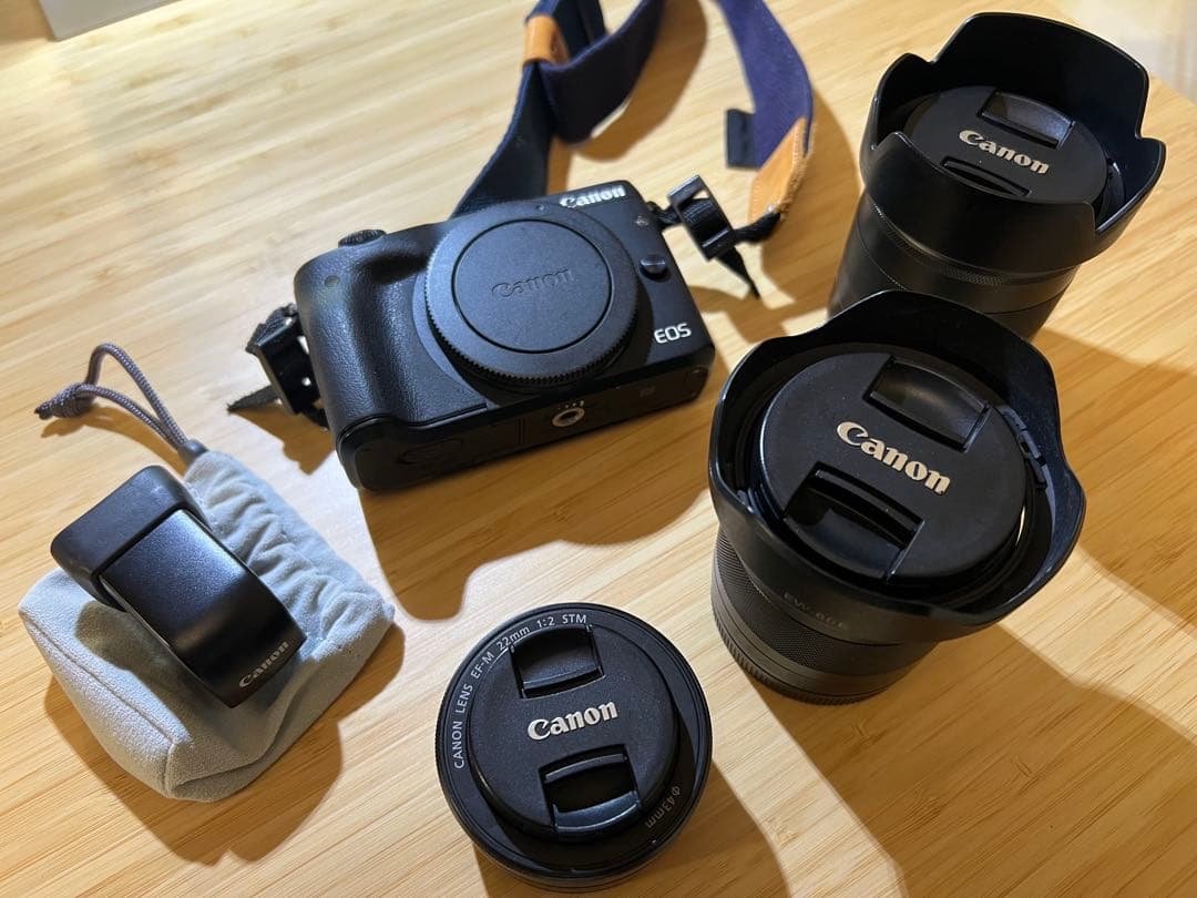 Canon EOS M3 ダブルレンズ、超広角レンズ、電子ビューファインダー付き
