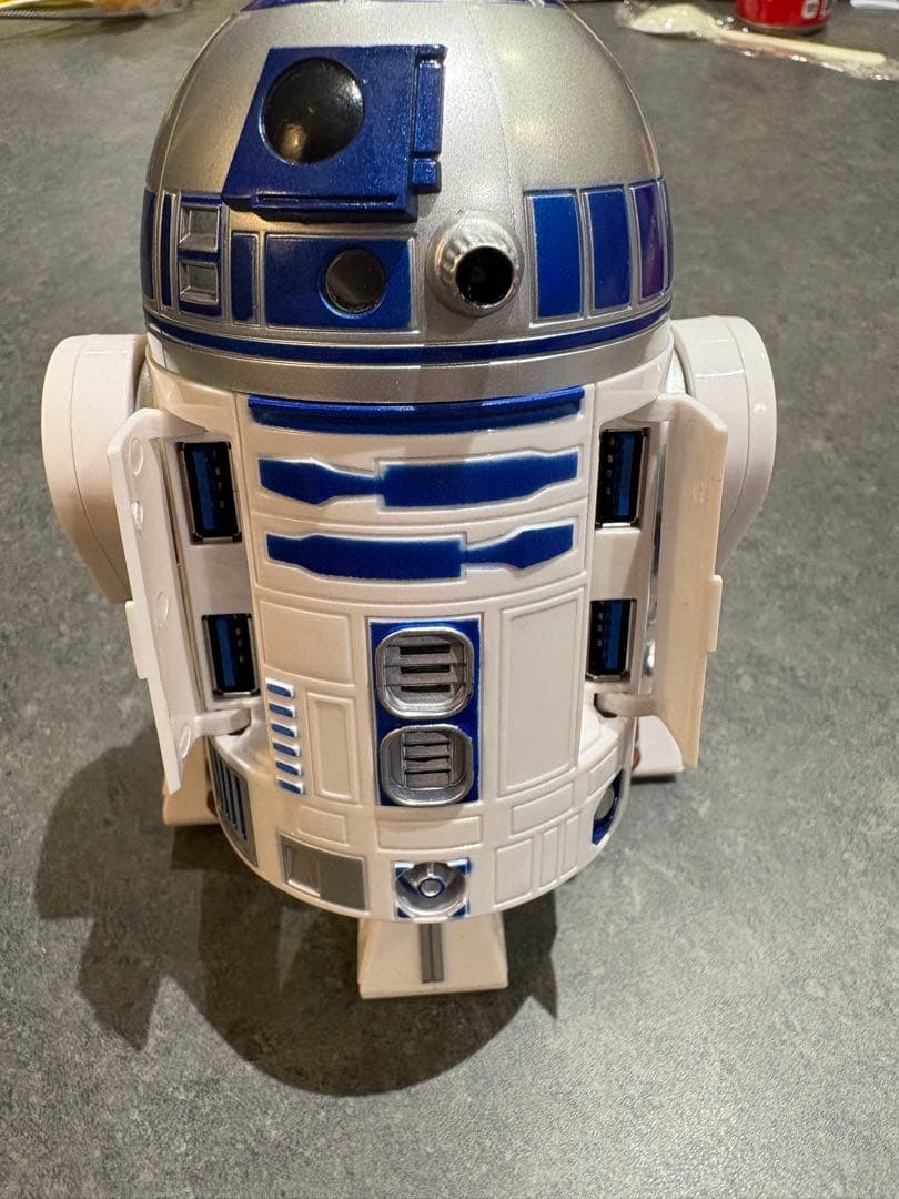 R2-D2 USBのやつ