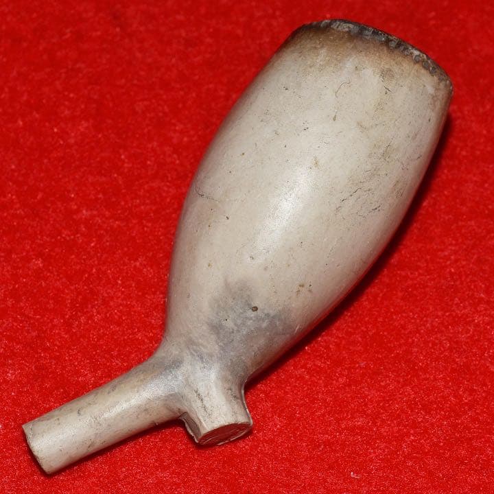 18世紀フランデレン地方 陶製パイプ