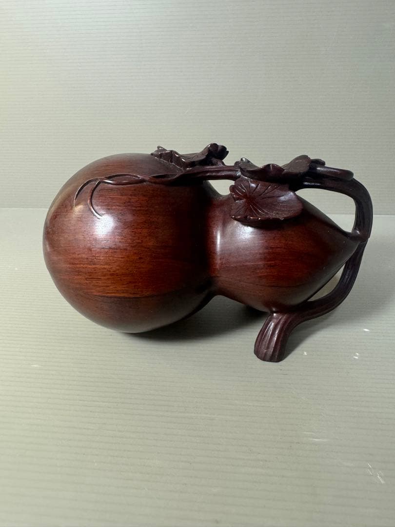 2469 中国　唐木紫檀製　瓢箪形　蓋物　置物　美品