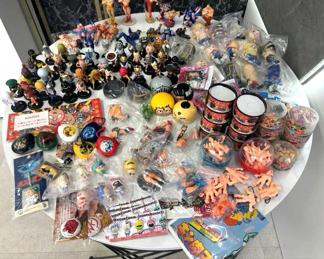 キン肉マン　フィギュア　キン消し　ソフビ　グッズ　他　大量まとめ