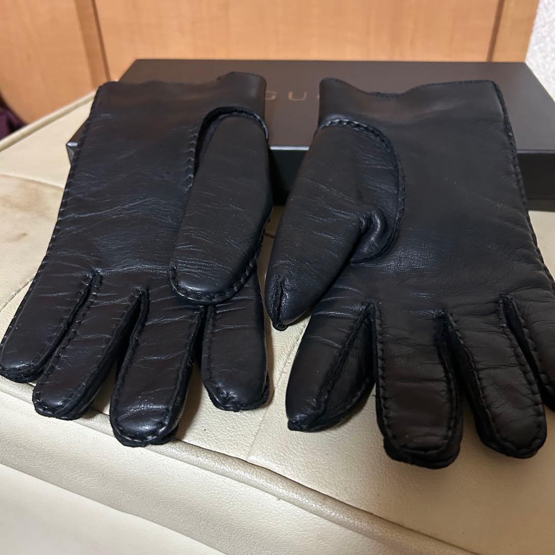 GUCCI ロゴプレートレザーグローブ 革手袋 ブラック