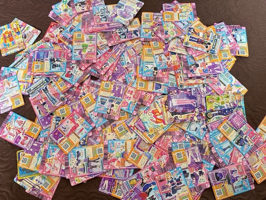 アイカツカード まとめ売り 大量 アイカツカード約300枚