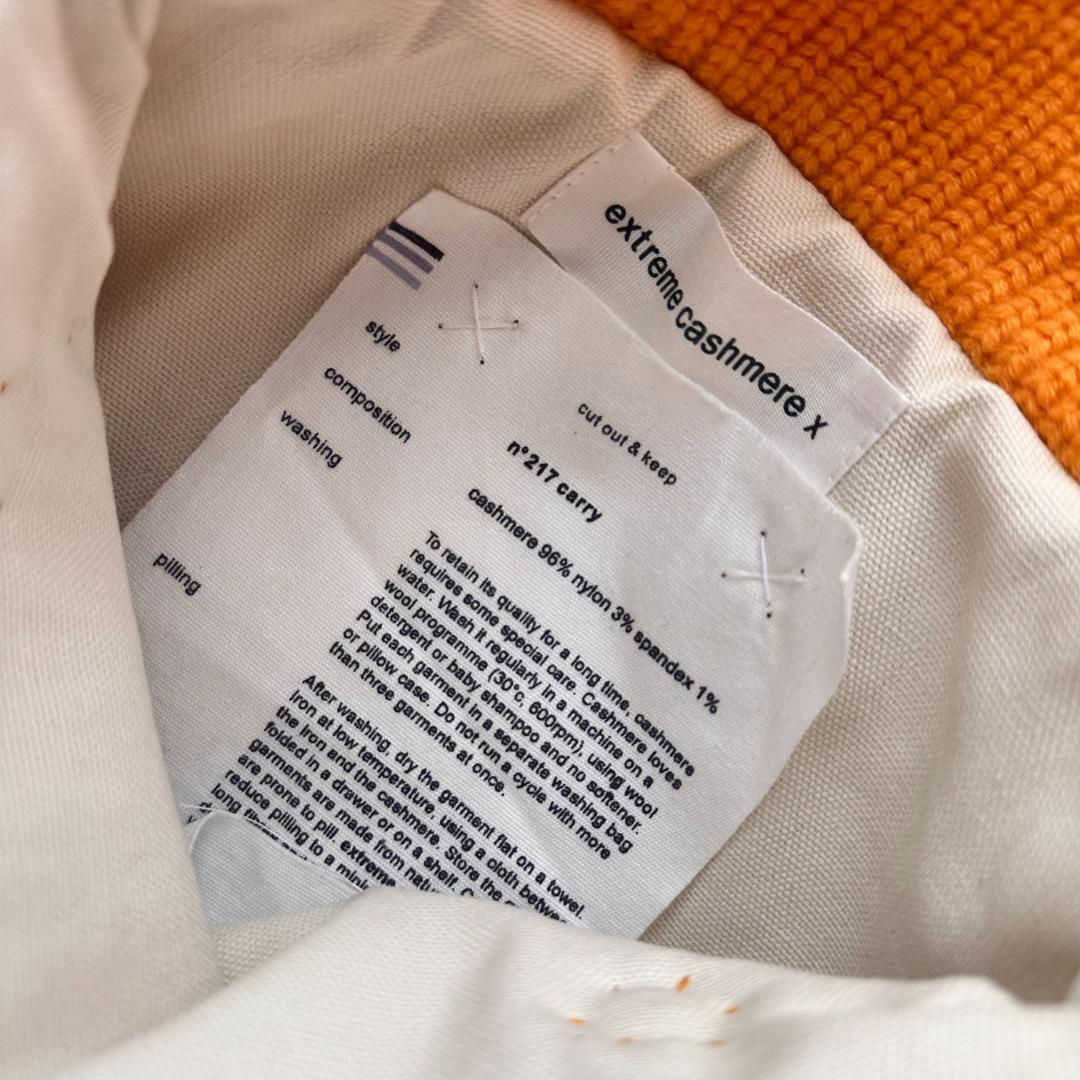 【極美品】Extreme Cashmere　ショルダーバッグ　オレンジ　カシミヤ