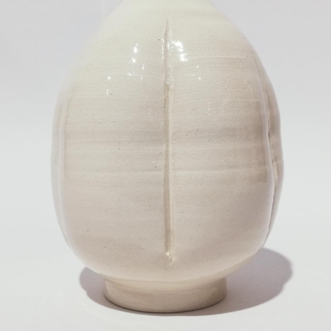 残暑セール〇川瀬竹志作　白磁 徳利　共箱共布