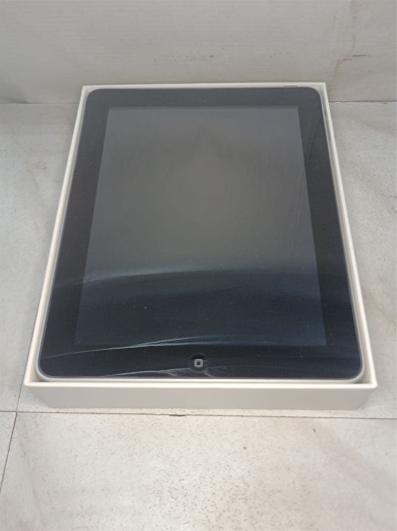 八6337【未使用品】Apple iPad 第1世代　32GB A1219