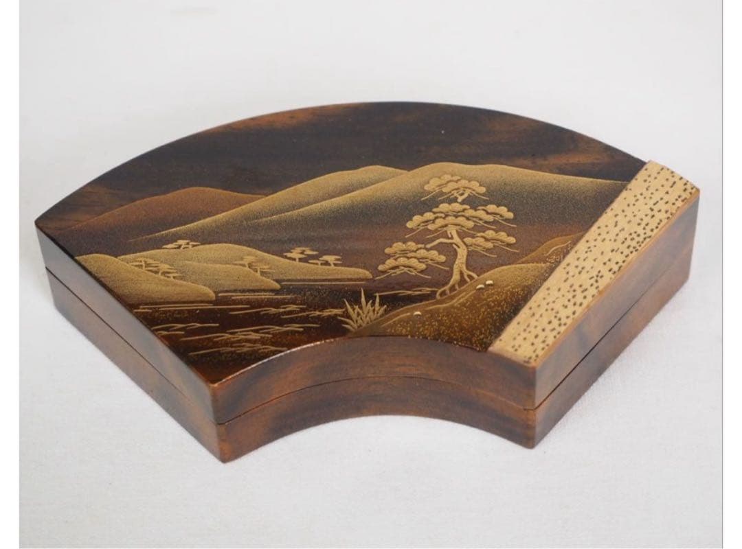 送料無料 蒔絵師　北浜風月造 銘木黒柿蒔絵扇面香合　共箱・作歴　茶道具