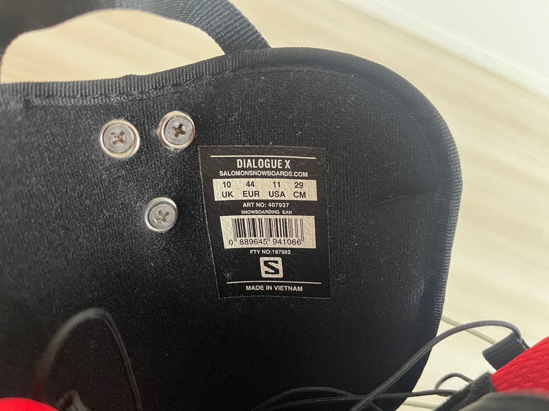 nenema SALOMON DIALOGUE X レースブーツ