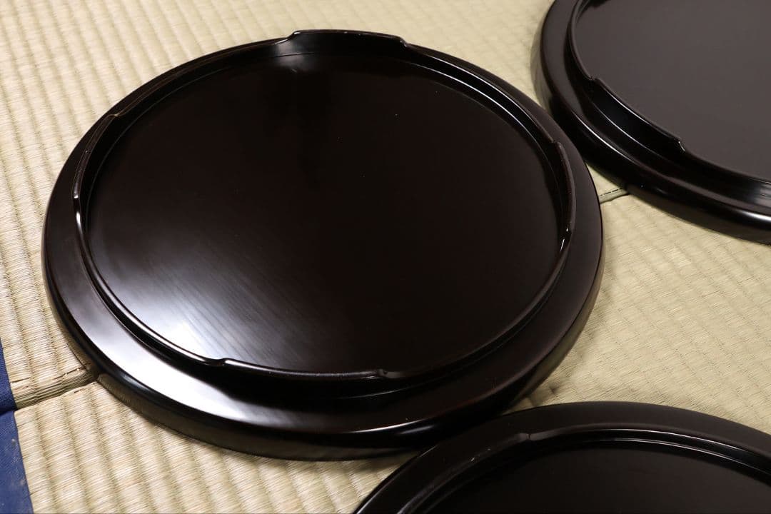 輪島塗 本堅地 黒塗 縁青漆 足付 丸膳 37.8cm 六客 木製【CM382