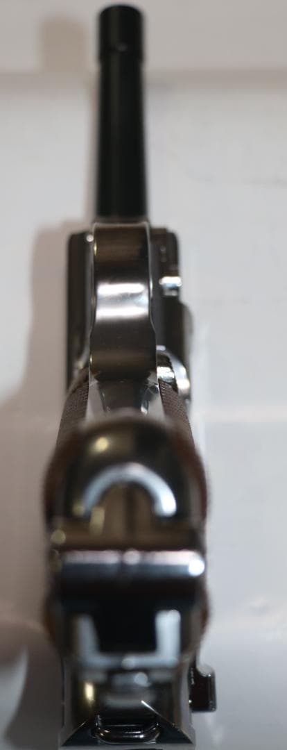 MGC製ABS樹脂モデルガン ルガー Ｐ－０８フレームシルバー　　SPG合法品