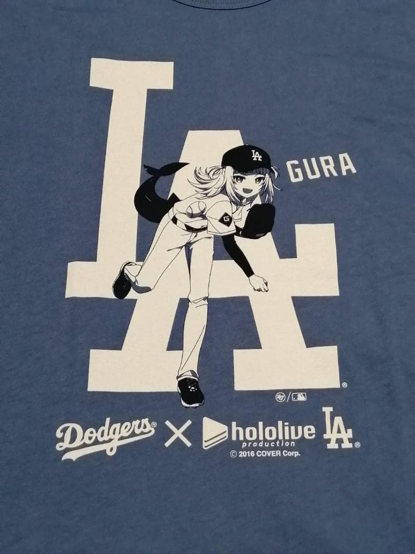 【アメリカ限定】がうるぐら ホロライブ ドジャース コラボ Tシャツ