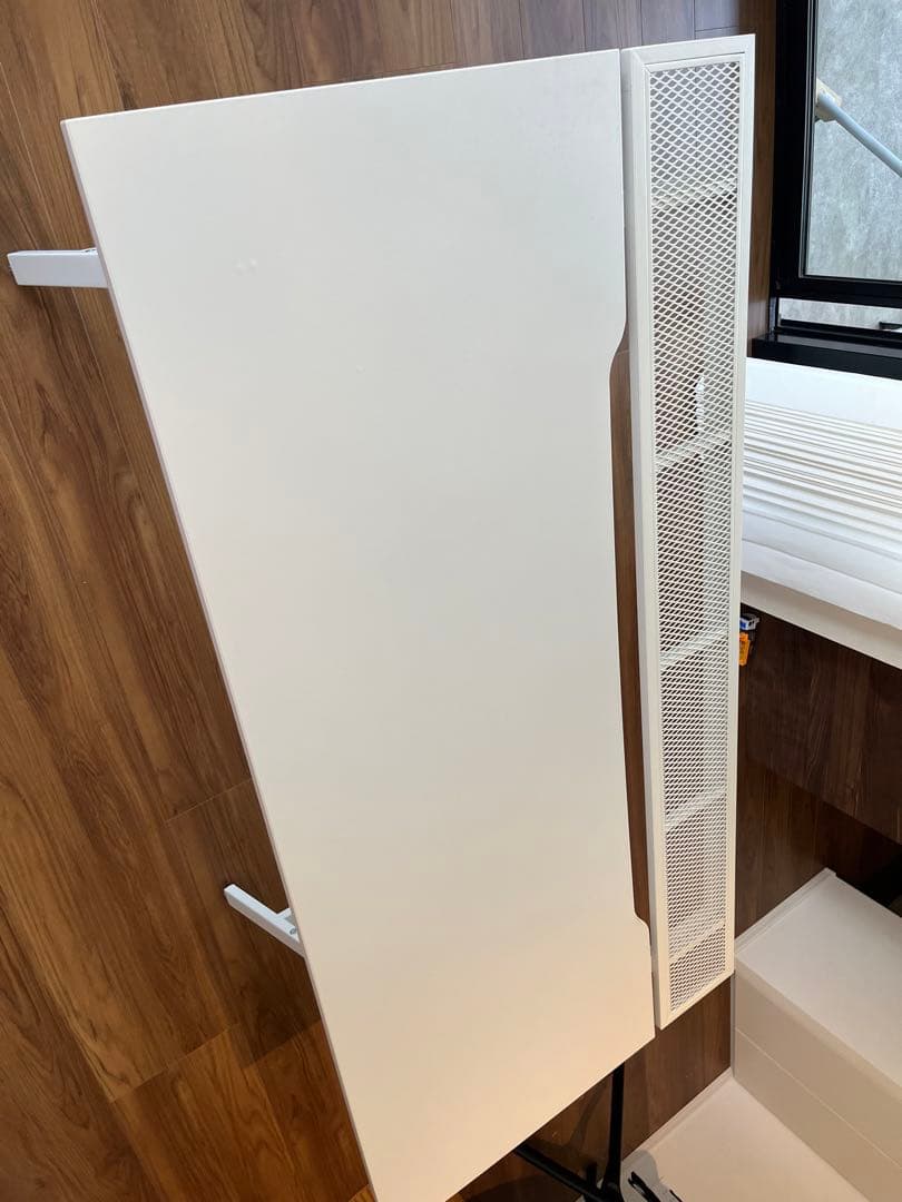 IKEA UTESPELARE ウーテスペラレ　ゲーミングデスク　グレー