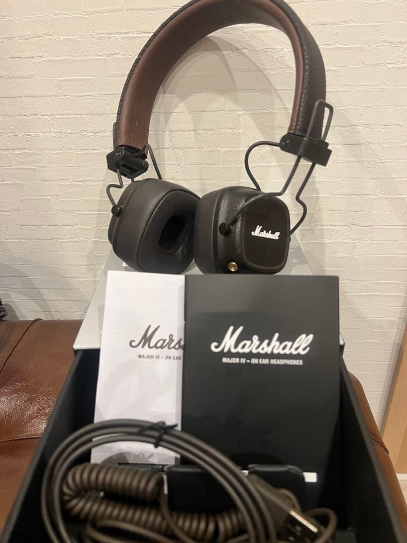 Marshall ワイヤレスオンイヤーヘッドホン Major IV ブラウン