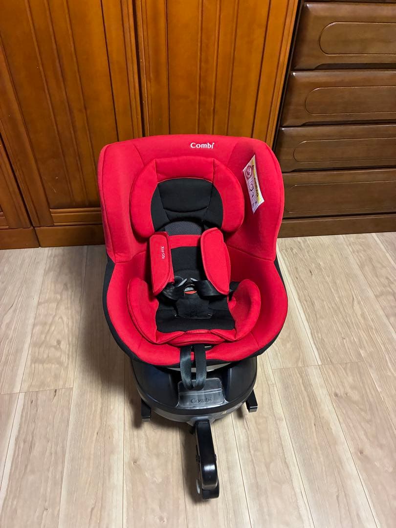 combi クルムーヴ ISOFIX ★ レアカラー ★ 新生児パット付属