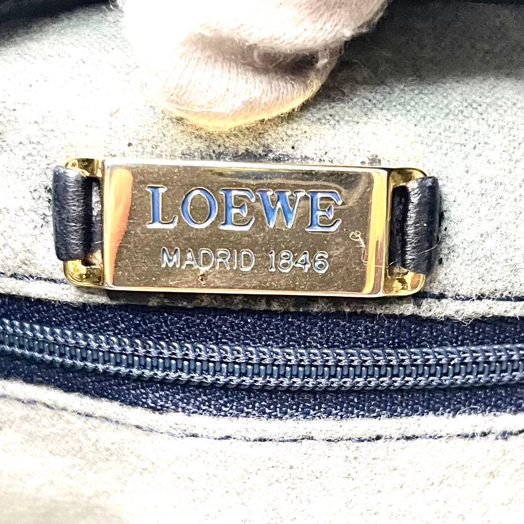 専用　ロエベ ショルダーバッグ 巾着 ナッパレザー アナグラム ネイビー