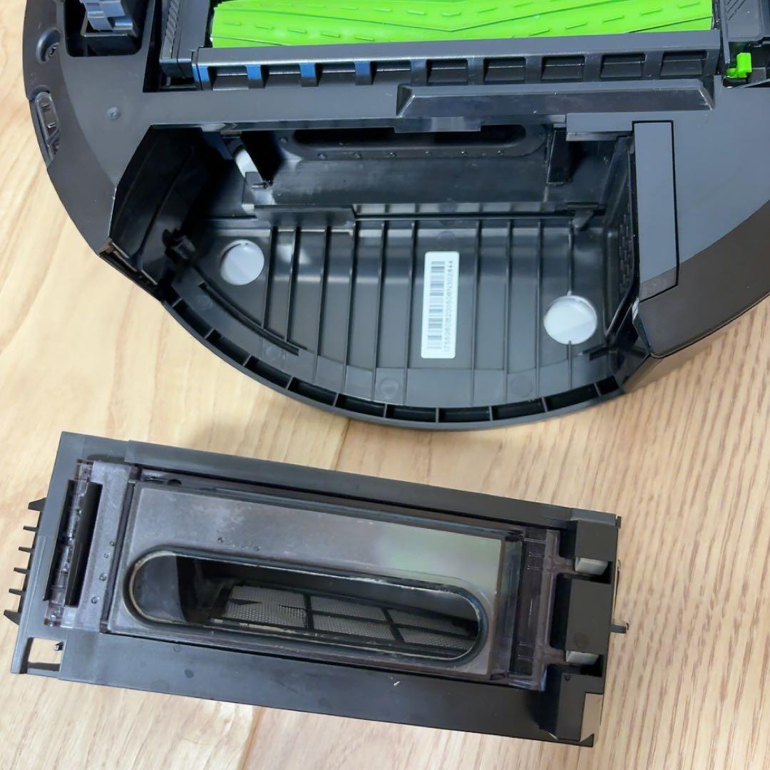 ジャンク品 iRobot Roomba i7 i7+ 本体+クリーンベース