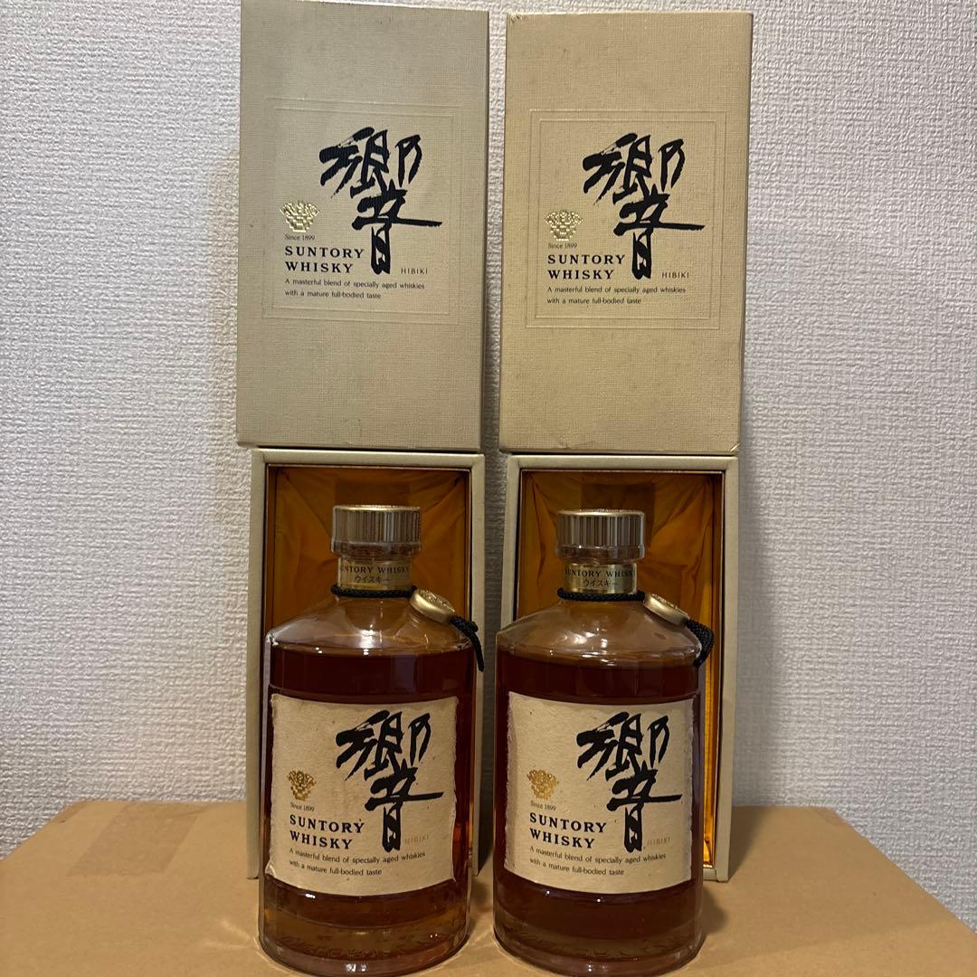 サントリーウイスキー響　裏ゴールドラベル　箱付き　2点セット　未開封（1）
