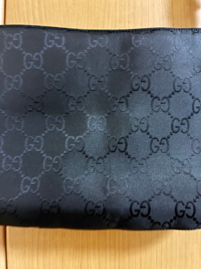GUCCI GGパターン ブラックショルダーバッグ